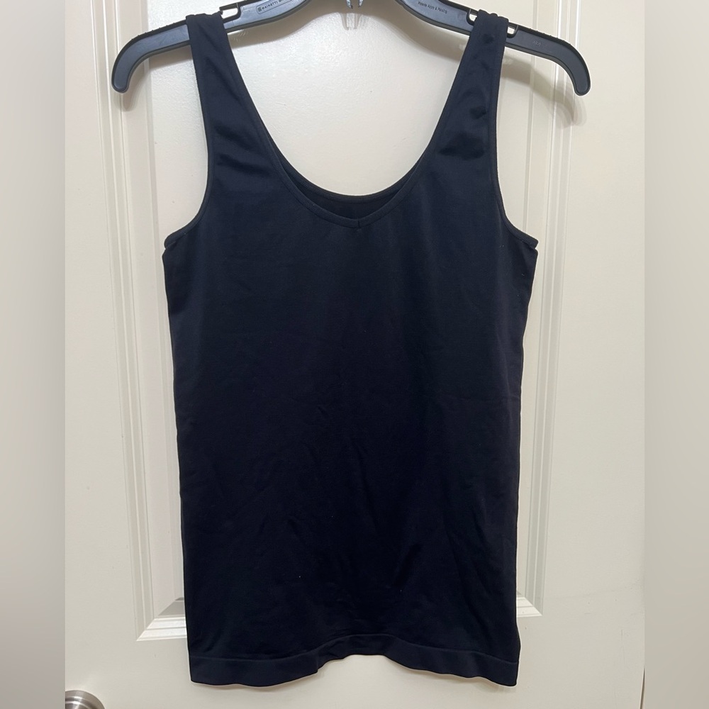 Black tummy tucker Tank Top